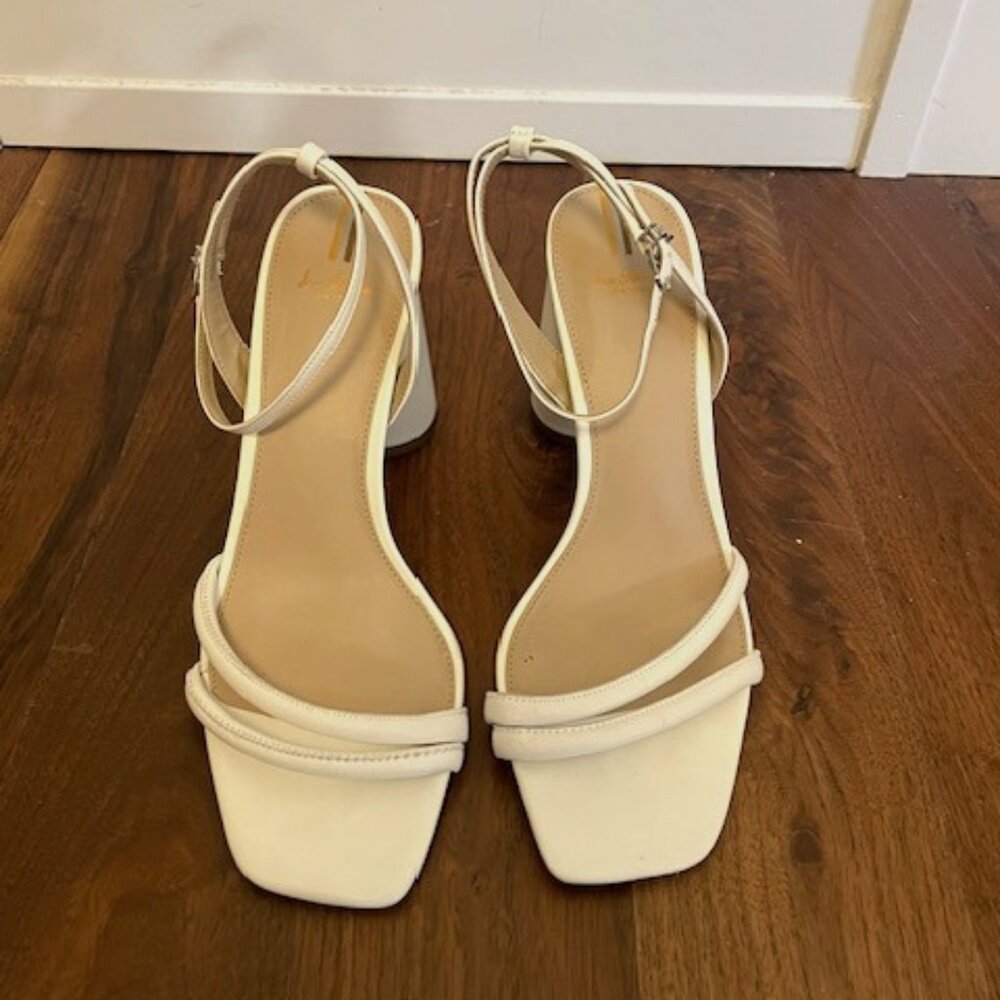 Sam Edelman Kia Block Heel Sandal in White